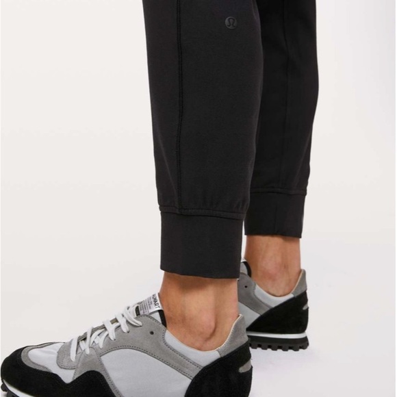 Lululemon Ready To Rulu Pant Joggers Black High-Rise Size 0 - Picture 5 of 10